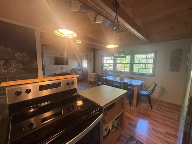 $1,700 | 58 Patrician Shores Circle, Meredith, NH 03253