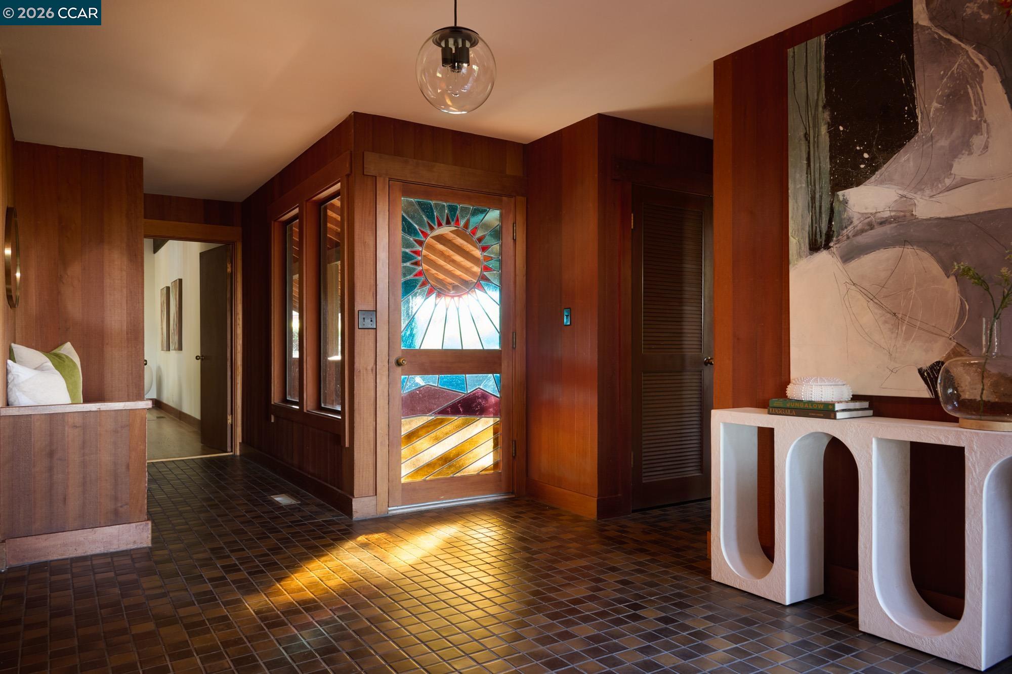 289 Castle Crest Road Alamo, CA 94507 - Photo 5 of 57 an empty room with closet