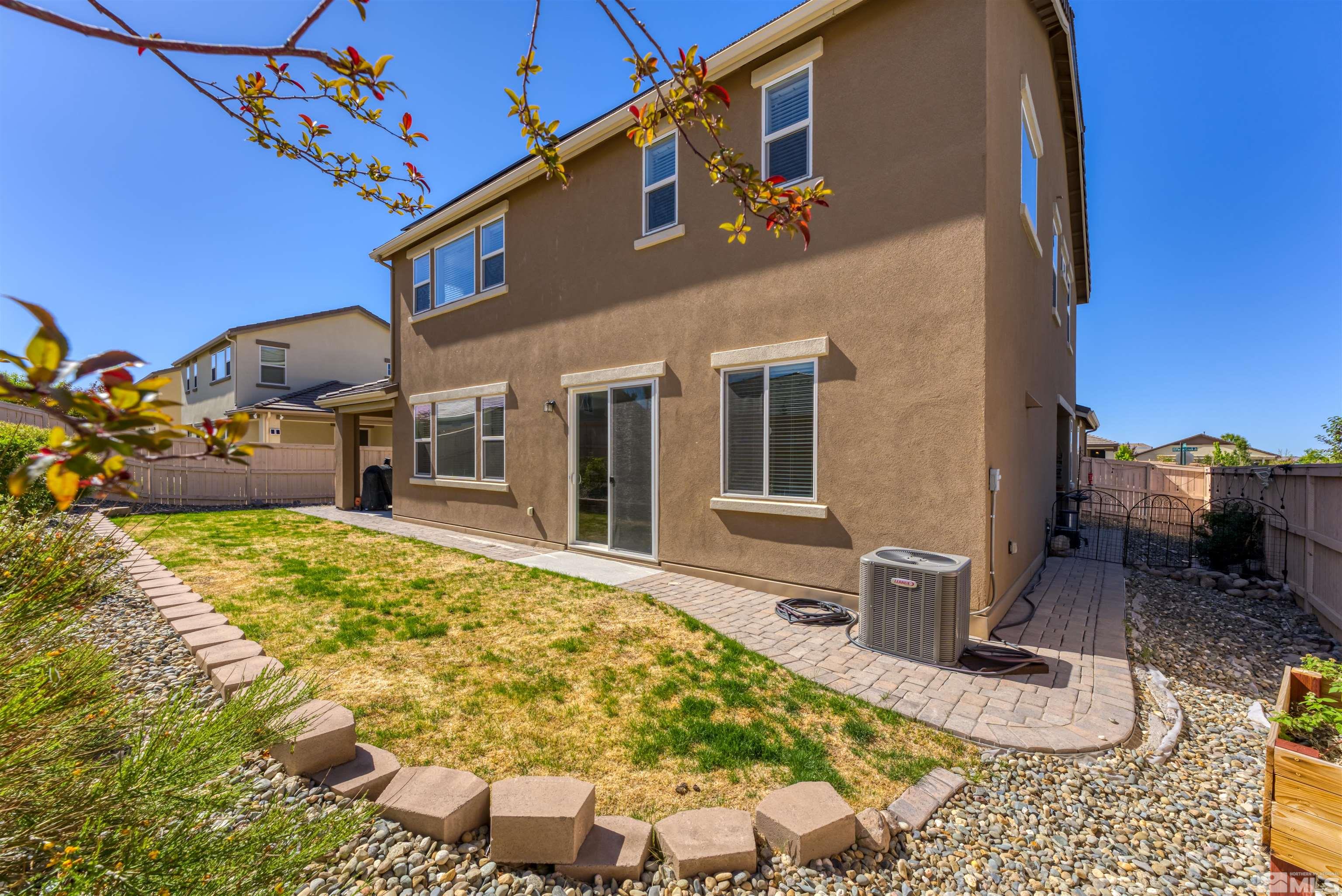 1890 Fledge Creek Drive Reno, NV 89521 - Photo 33 of 37 Photo 33