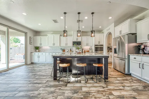 $700,000 | 753 East Aretha Avenue, Fowler, CA 93625