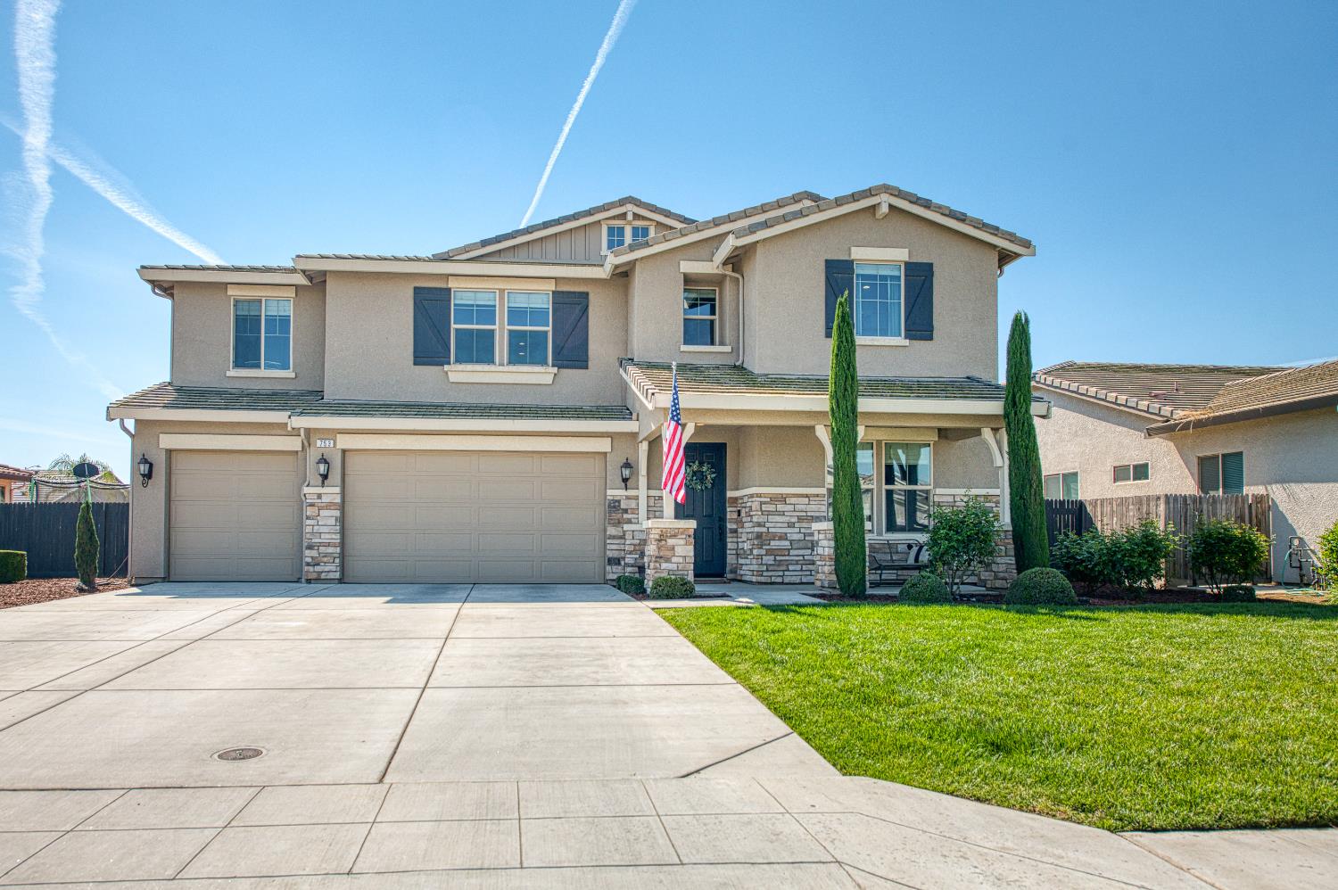 753 East Aretha Avenue Fowler, CA 93625 - Photo 2 of 61 a front view of house with yard