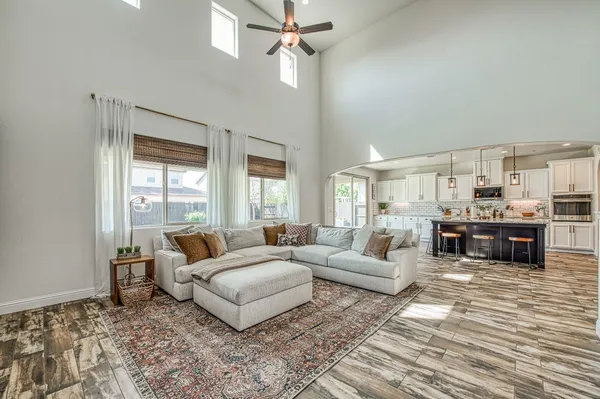 $700,000 | 753 East Aretha Avenue, Fowler, CA 93625