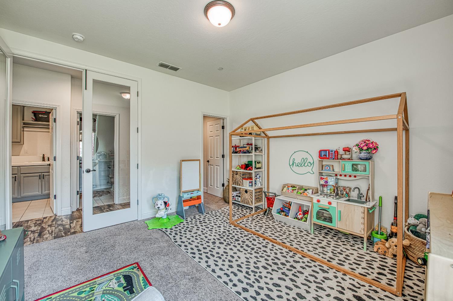753 East Aretha Avenue Fowler, CA 93625 - Photo 30 of 61