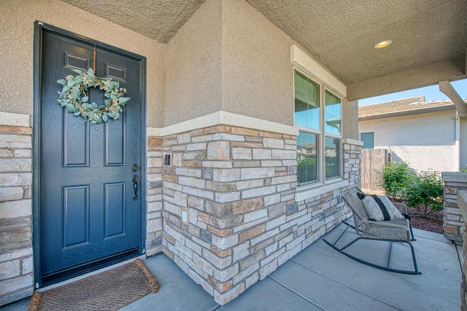 753 East Aretha Avenue Fowler, CA 93625 - Photo 5 of 61 a view of entryway with a front door