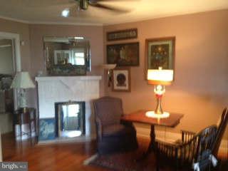3616 Rexmere Road Baltimore, MD 21218 - Photo 2 of 18 Living Room