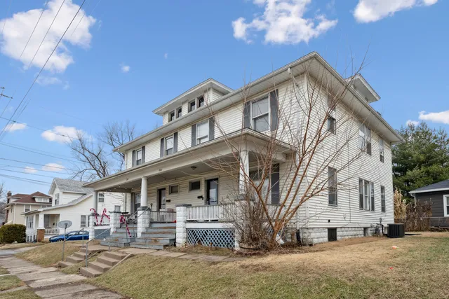 $229,900 | 1218-1220 11th Street, Moline, IL 61265