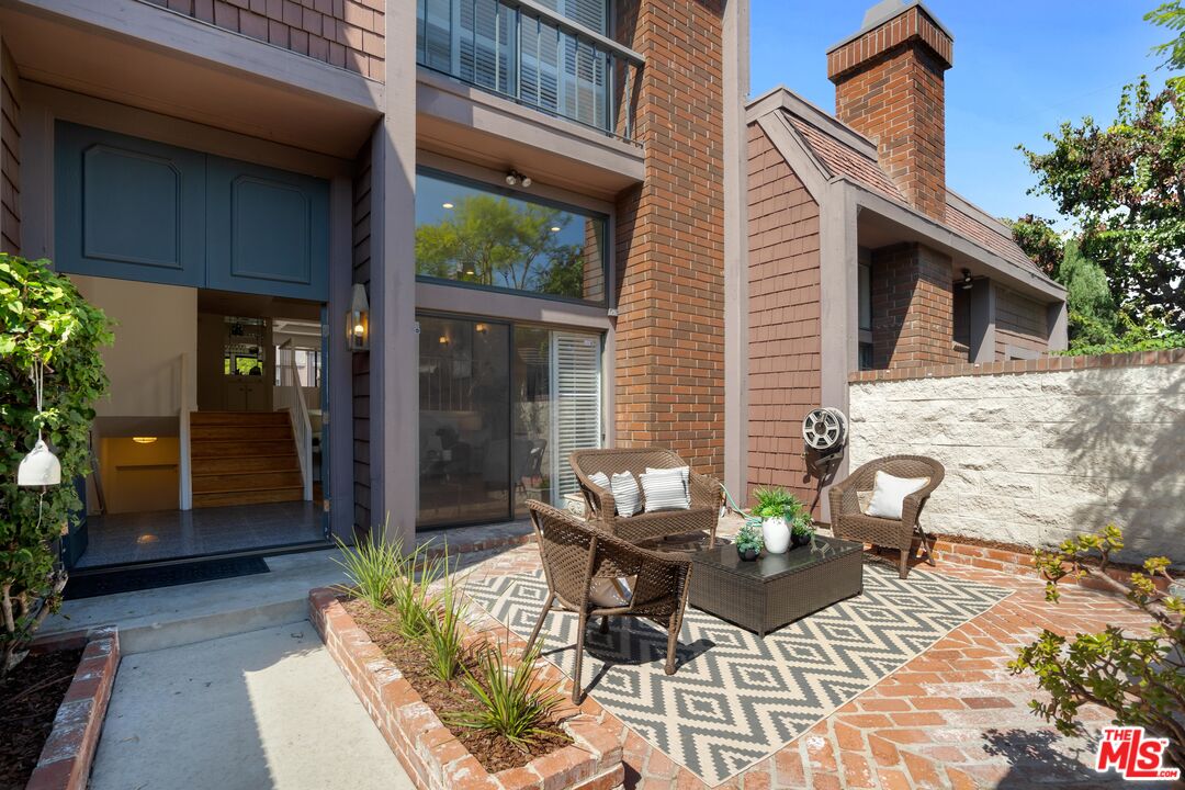 4561 Alla Road, Unit 3 Marina del Rey, CA 90292 - Photo 2 of 39