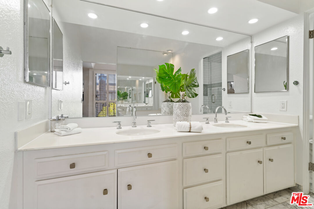 4561 Alla Road, Unit 3 Marina del Rey, CA 90292 - Photo 29 of 39