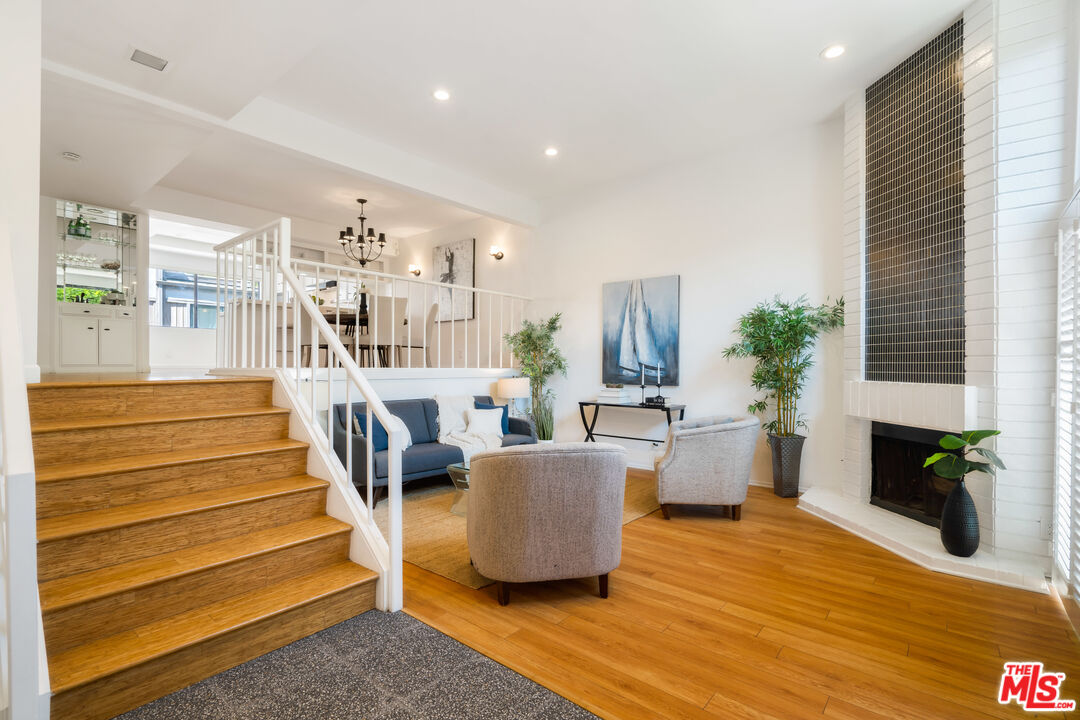 4561 Alla Road, Unit 3 Marina del Rey, CA 90292 - Photo 6 of 39