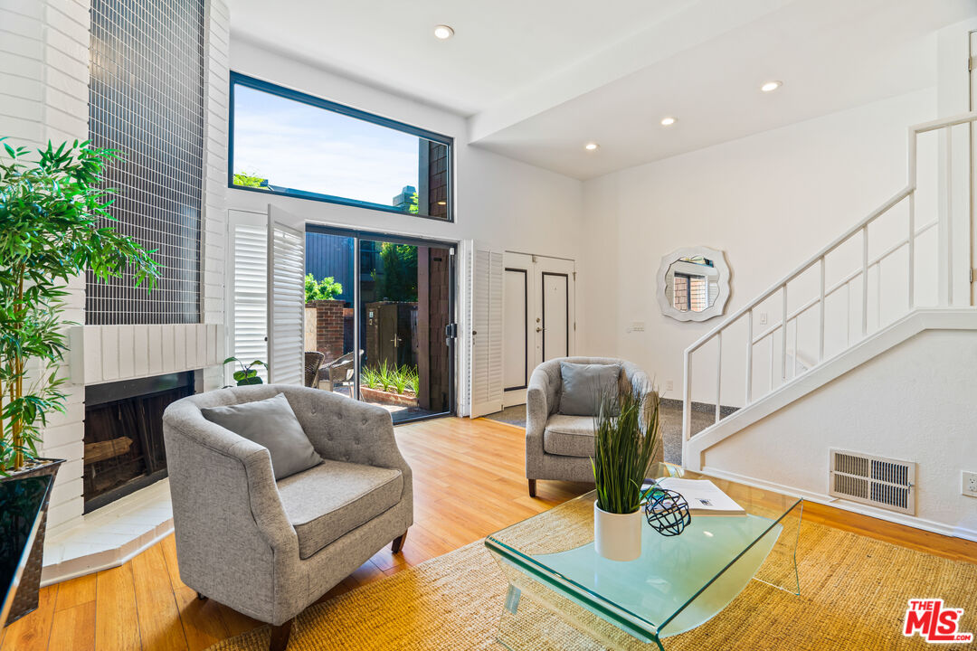 4561 Alla Road, Unit 3 Marina del Rey, CA 90292 - Photo 9 of 39