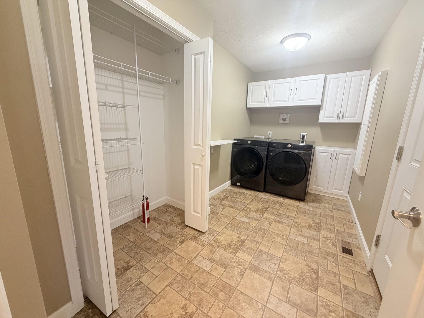 171 Cassidy Road Normal, IL 61761 - Photo 6 of 31