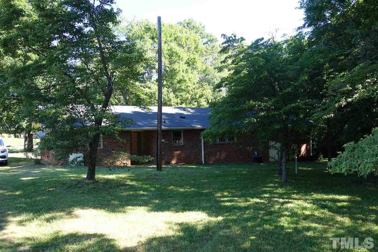 4444 Glebe Road Henderson, NC 27537 - Photo 17 of 19 Back view of the home