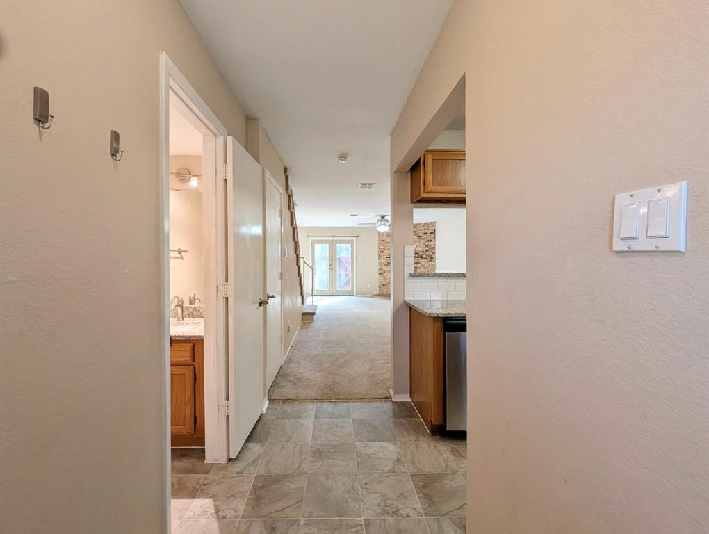 168 Merlin Way Euless, TX 76039 - Photo 2 of 24