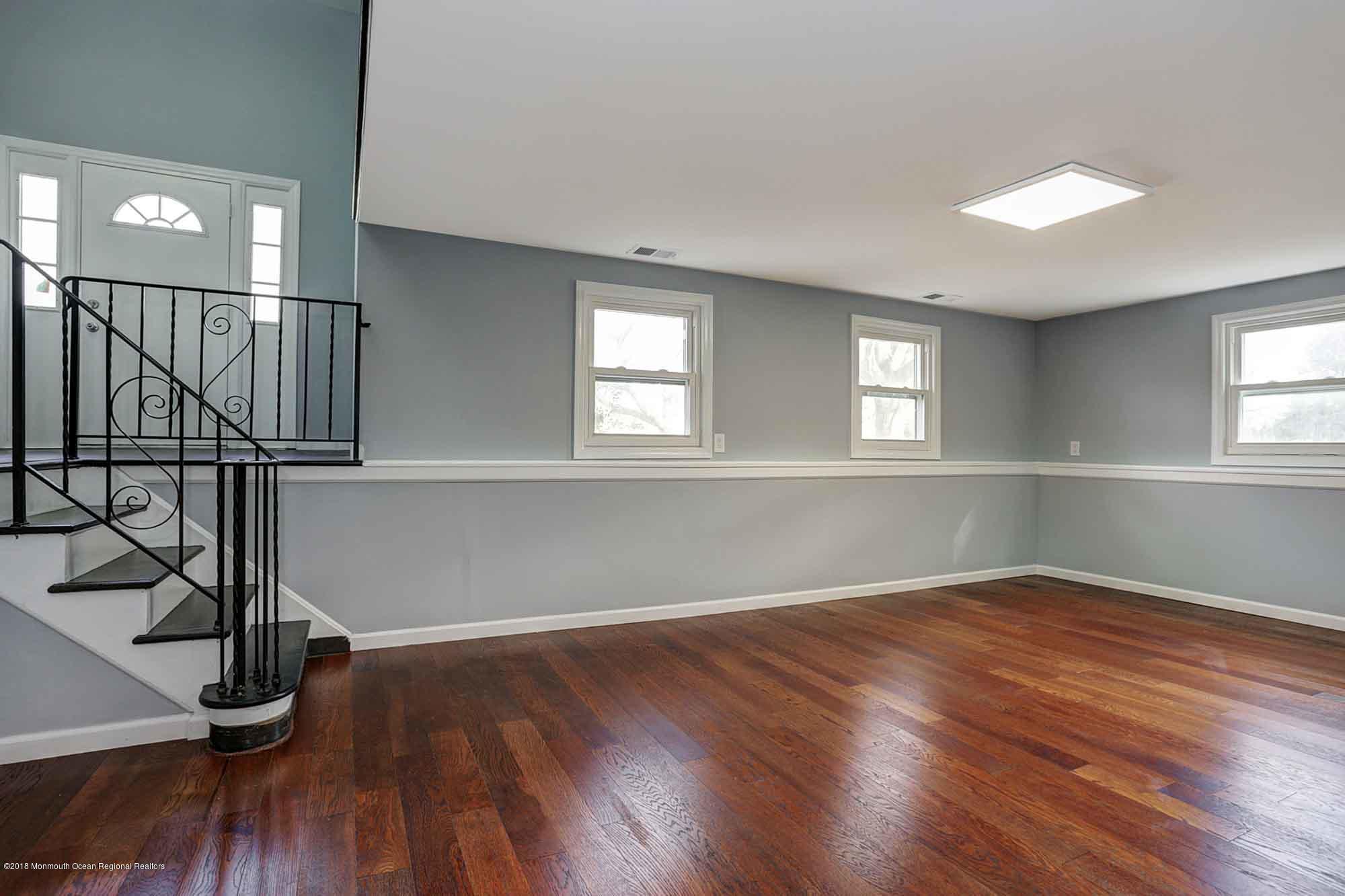 145 Glenbrook Road Freehold, NJ 07728 - Photo 21 of 24 IMG_6334_5_6_7_fused