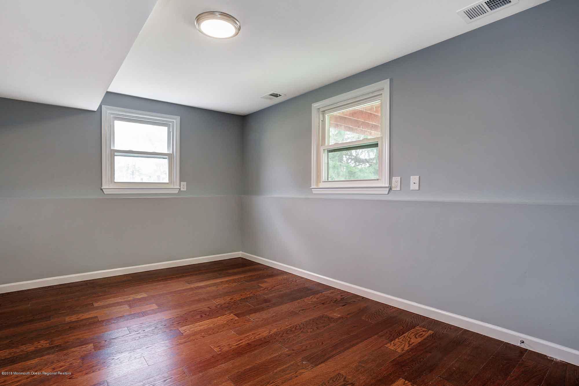 145 Glenbrook Road Freehold, NJ 07728 - Photo 22 of 24 IMG_6338_39_40_41_fused