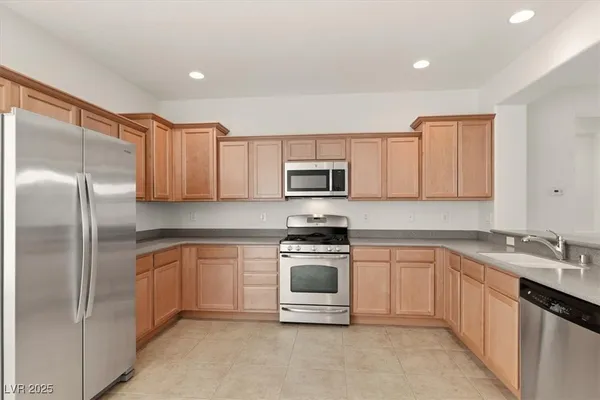 $574,900 | 2280 Carambala Lane, Henderson, NV 89044