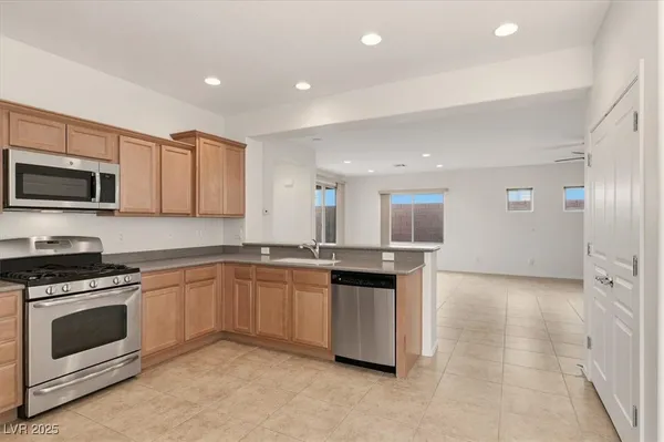 $574,900 | 2280 Carambala Lane, Henderson, NV 89044