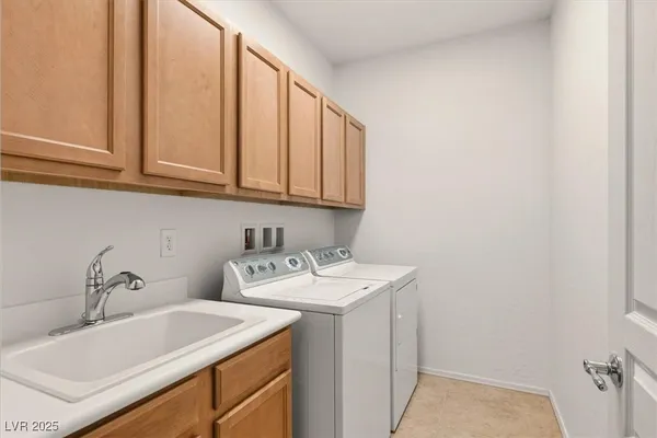 $574,900 | 2280 Carambala Lane, Henderson, NV 89044