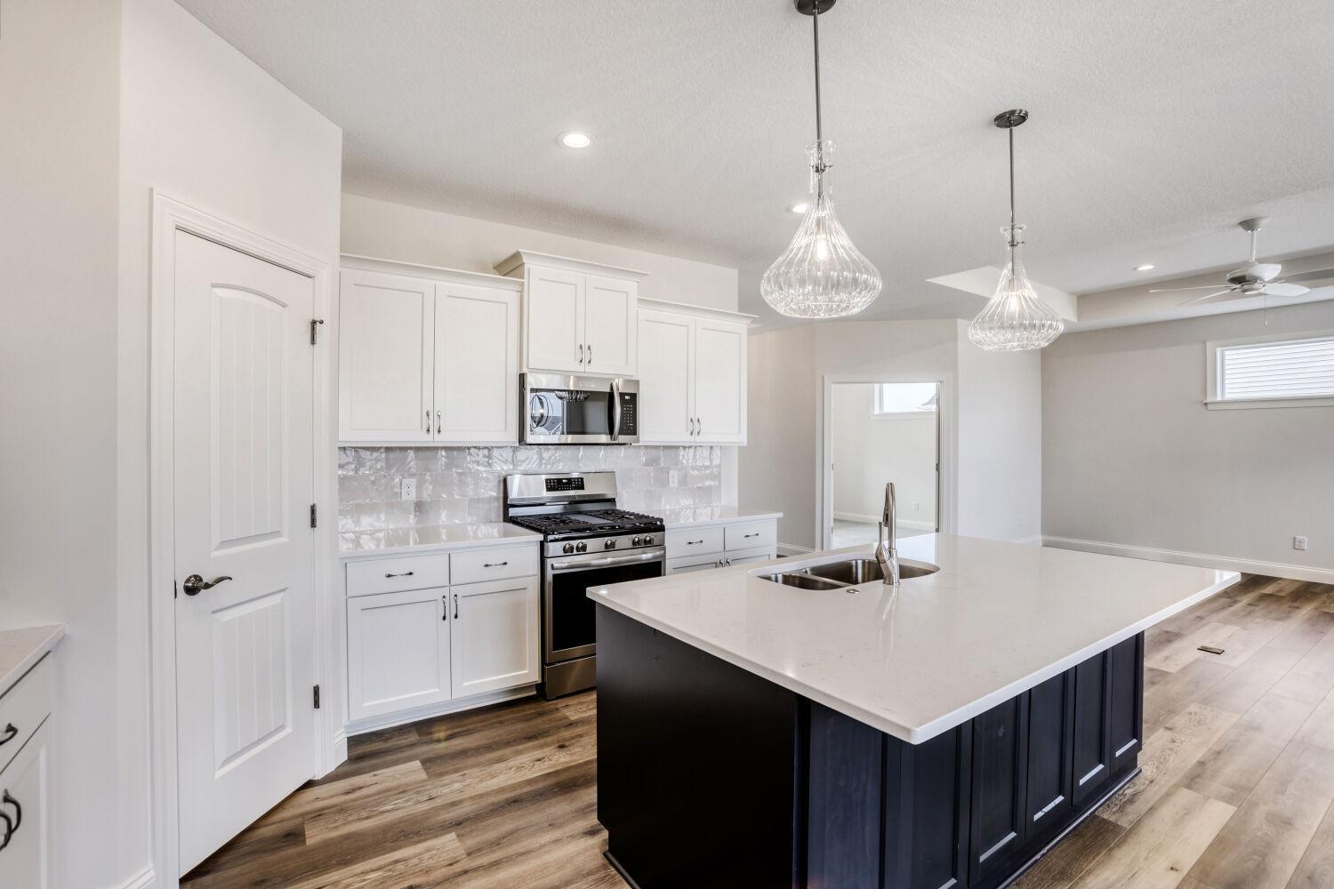 2931 Trinity Drive Shakopee, MN 55379 - Photo 7 of 25
