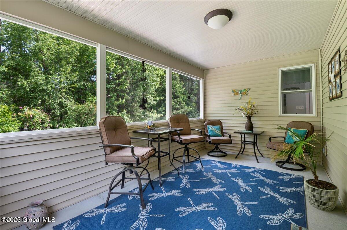 264 Edie Road Wilton, NY 12866 - Photo 21 of 36 31-FJD_5499