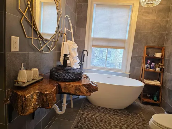 $1,375,000 | 513 West Street, Madison, IN 47250