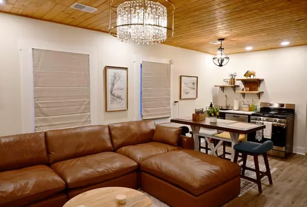 $1,375,000 | 513 West Street, Madison, IN 47250