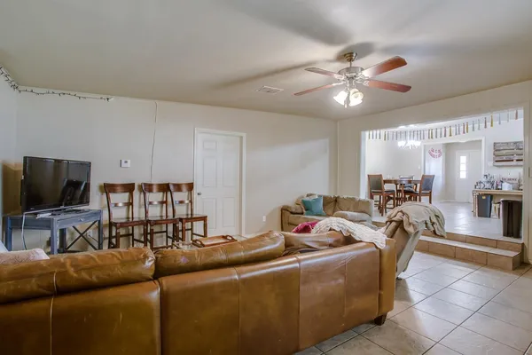 $325,000 | 3114 30th Street, Lubbock, TX 79410