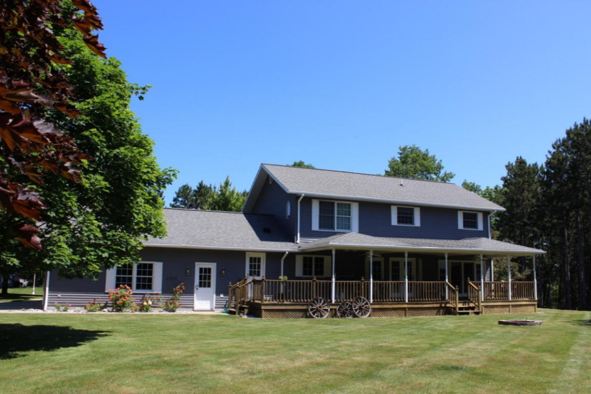 1115 Red Apple Road Manistee, MI 49660 - Photo 33 of 40 20160628173442553927000000-o