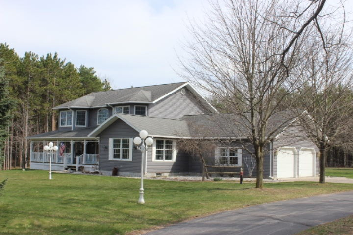 1115 Red Apple Road Manistee, MI 49660 - Photo 38 of 40 20160420180510544241000000-o