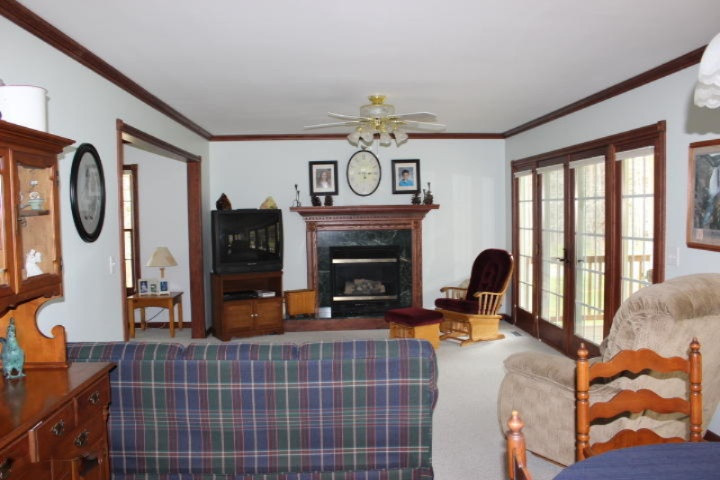 1115 Red Apple Road Manistee, MI 49660 - Photo 9 of 40 20160420180921737052000000-o