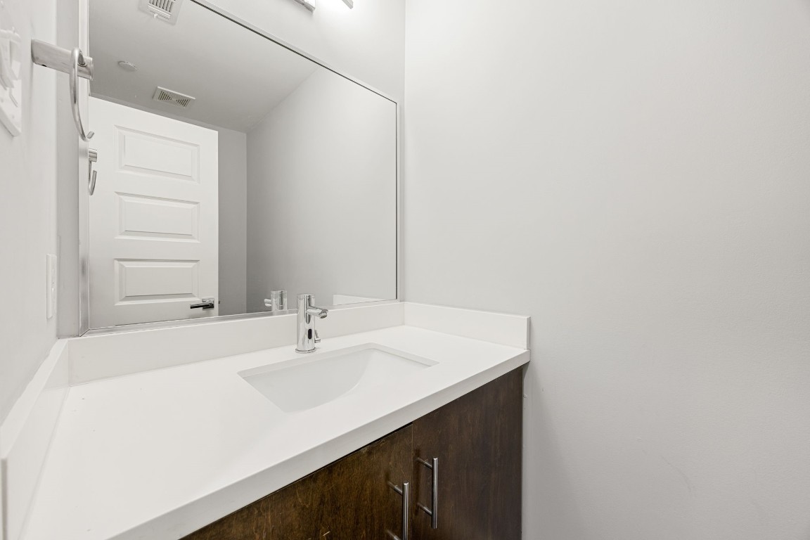 904 West 25th Street, Unit D Houston, TX 77008 - Photo 22 of 27