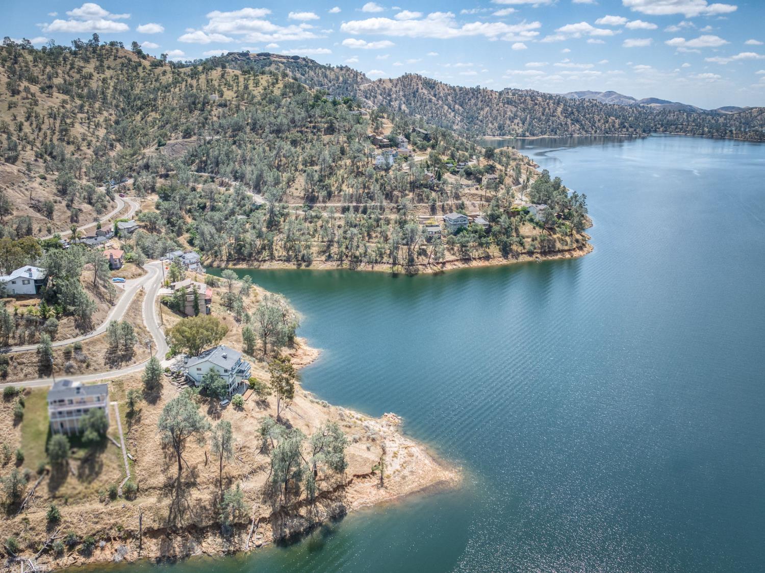 28037 Sky Harbour Road Friant, CA 93626 - Photo 4 of 40 a view of lake