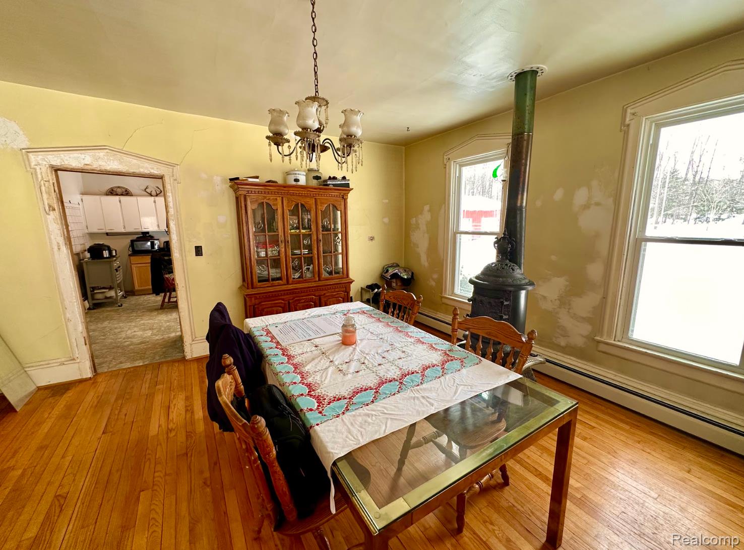 42915 Willis Road Belleville, MI 48111 - Photo 9 of 43 Gallery Image 9