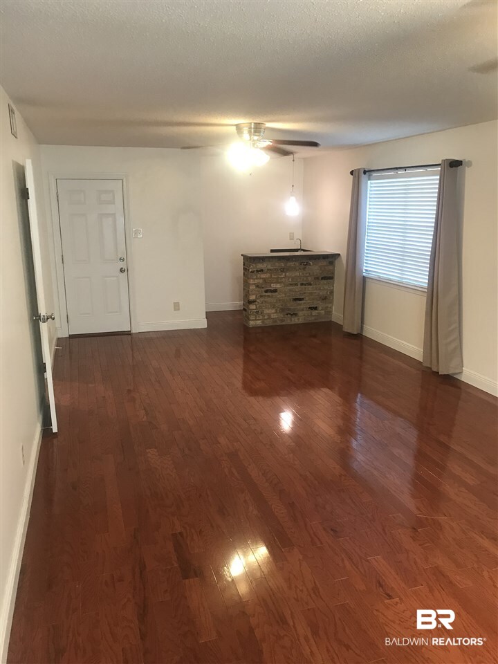 5777 Chester Court Mobile, AL 36609 - Photo 14 of 26
