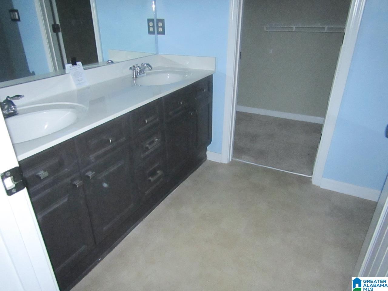 2288 Ridgemont Drive Birmingham, AL 35244 - Photo 7 of 12