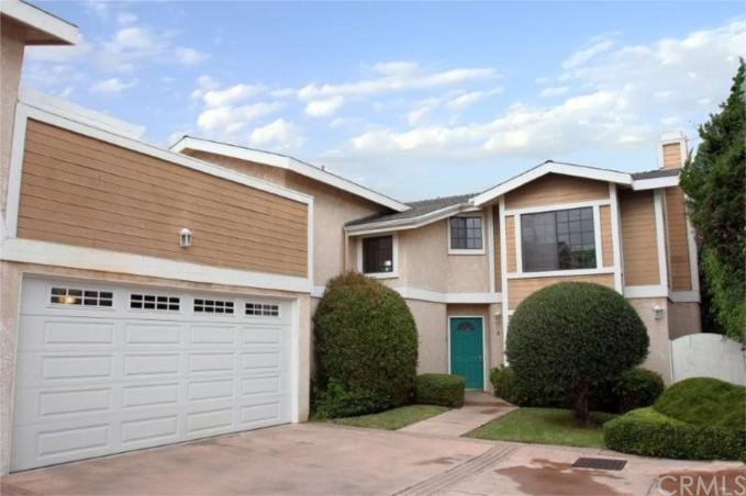 2119 Bataan Road, Unit B Redondo Beach, CA 90278 - Photo 1 of 1 Entrance