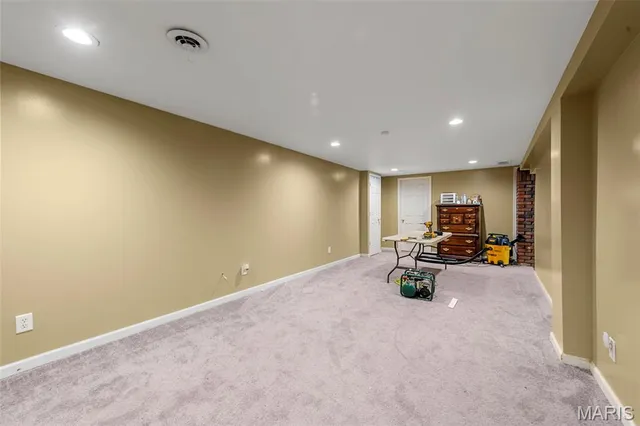 $299,990 | 308 Crosby Drive, Gray Summit, MO 63039