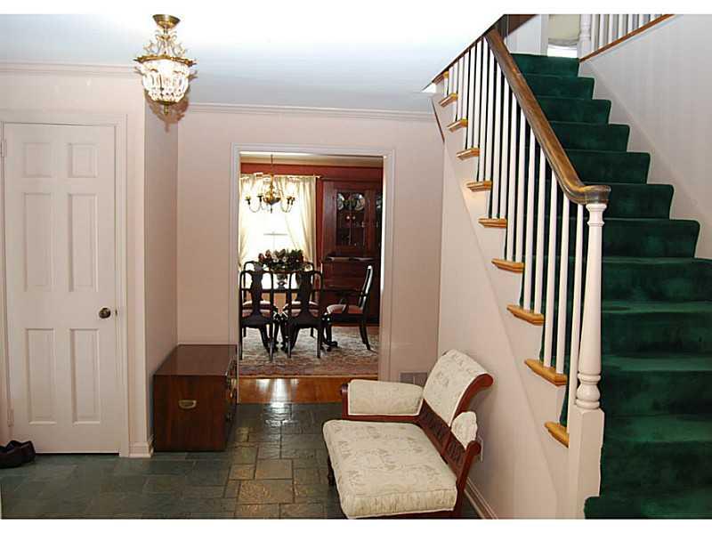 550 Miranda Road Upper St. Clair, PA 15241 - Photo 2 of 25 Entry/Foyer. Spacious, bright open entry