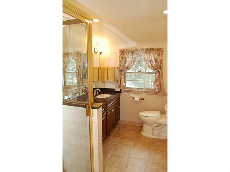 550 Miranda Road Upper St. Clair, PA 15241 - Photo 14 of 25 Master Bath/Spa. Upgraded master bath with soaker tub (not shown on right)
