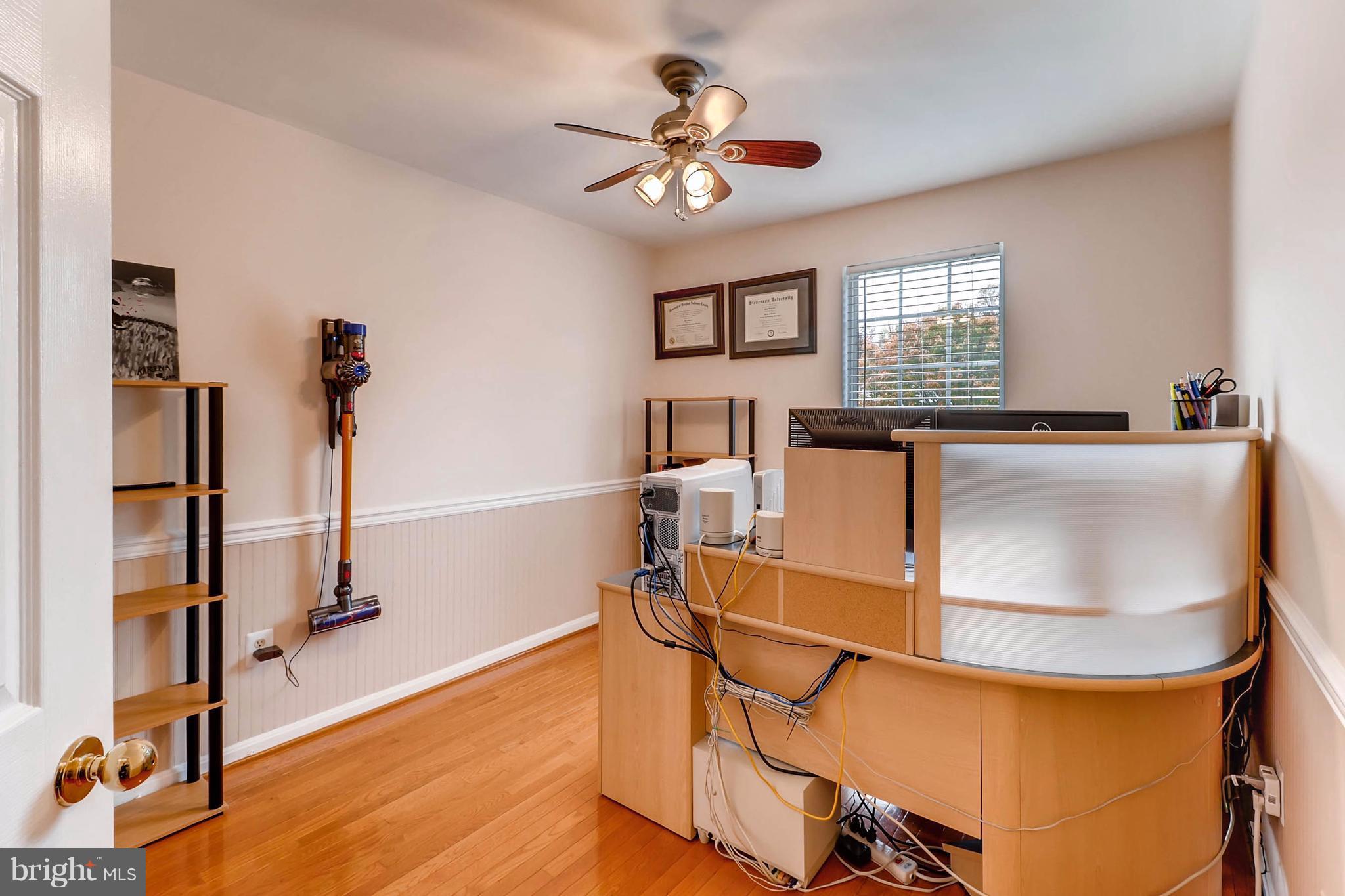 10910 Baskerville Road Reisterstown, MD 21136 - Photo 16 of 24 Bedroom