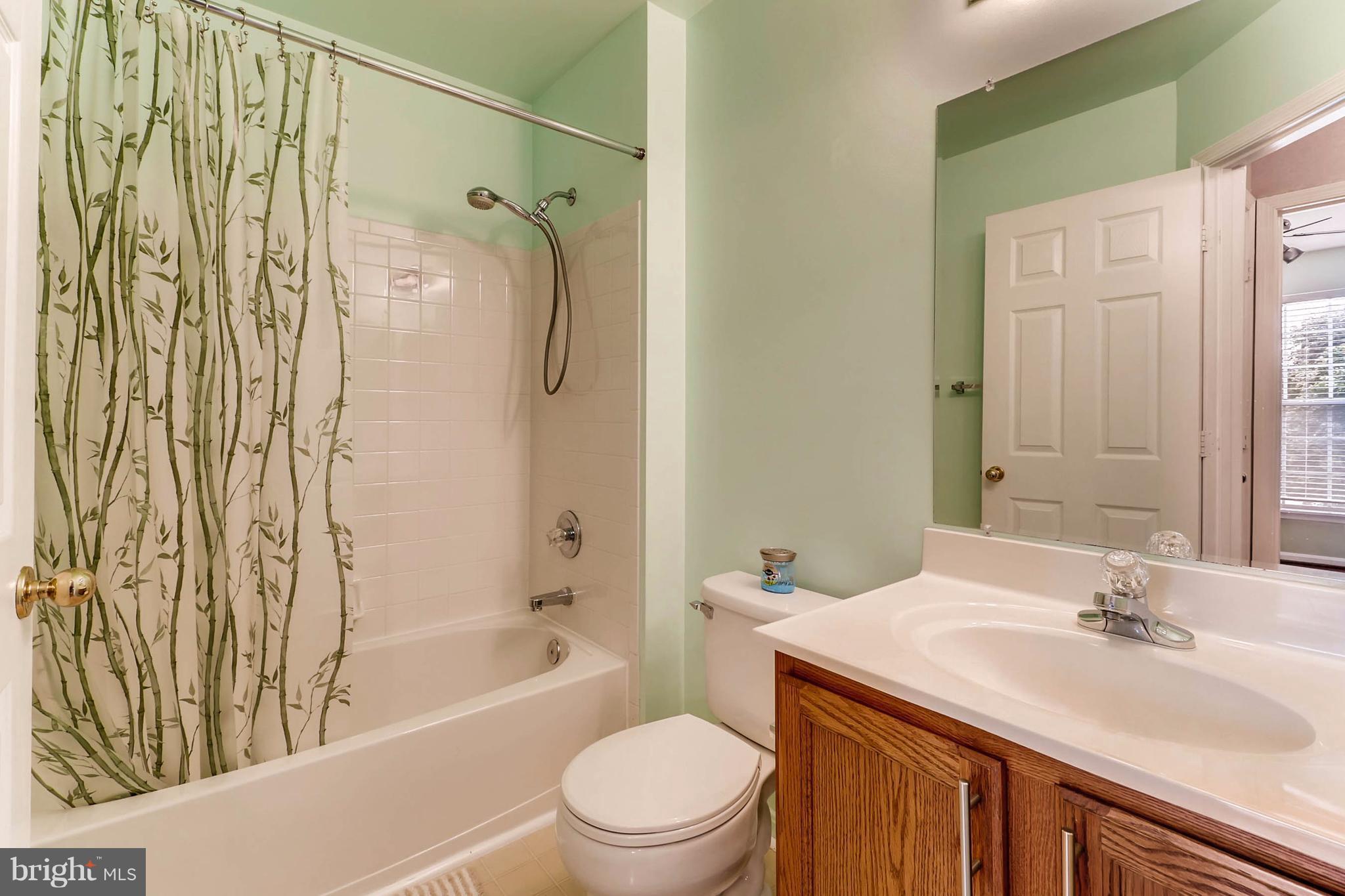 10910 Baskerville Road Reisterstown, MD 21136 - Photo 17 of 24 Bath