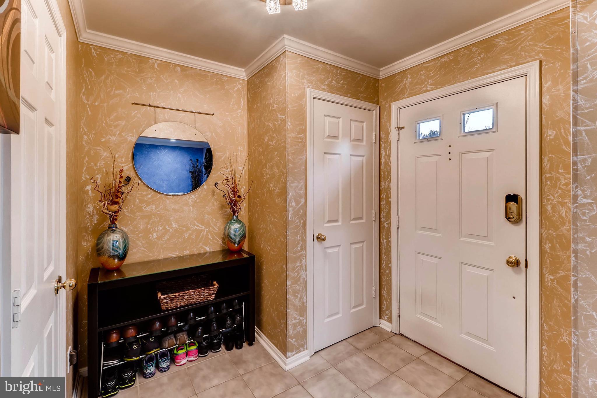 10910 Baskerville Road Reisterstown, MD 21136 - Photo 3 of 24 Interior (General)