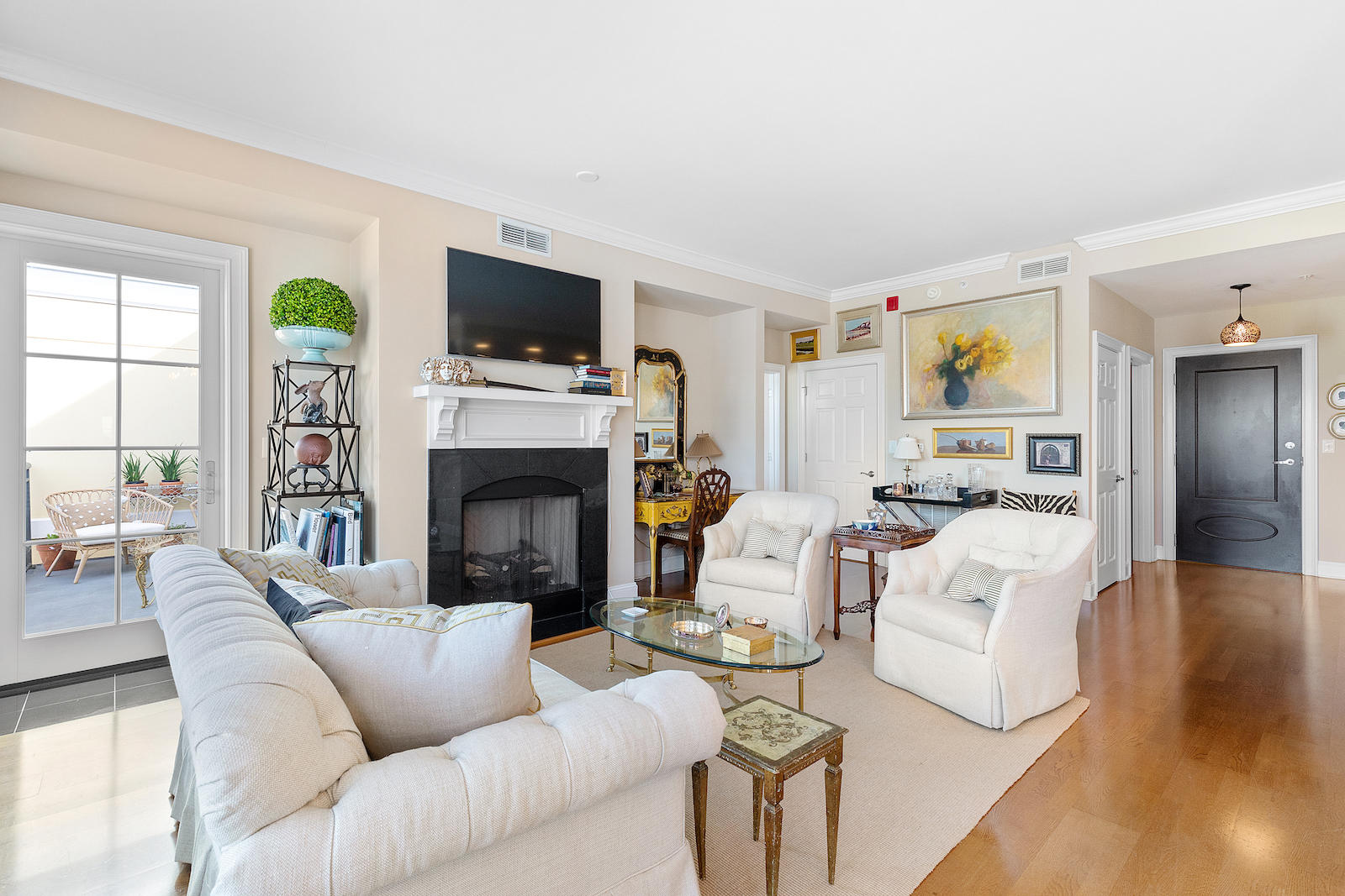 498 Albemarle Road, Unit 509 Charleston, SC 29407 - Photo 2 of 23 498AlbemarleRoad-KeenEyeMarketing-006
