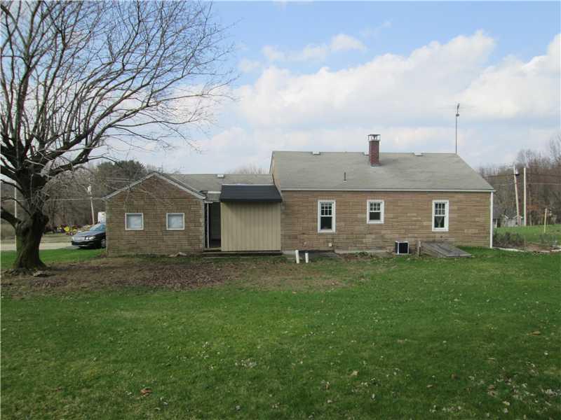 322 Winfield Road Cabot, PA 16023 - Photo 22 of 23 Exterior Back.