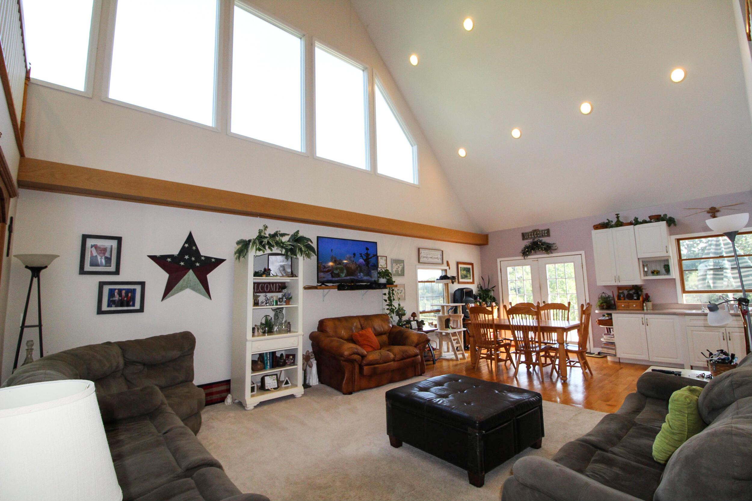 5975 Cutler Lake Road Blue Rock, OH 43720 - Photo 14 of 59