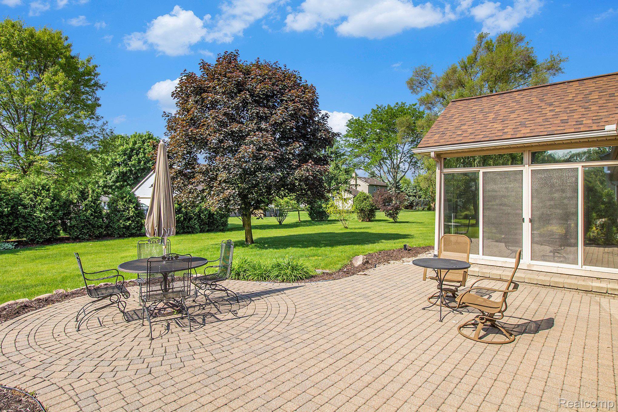8896 Buchanan Road Brighton, MI 48116 - Photo 28 of 30 Gallery Image 28
