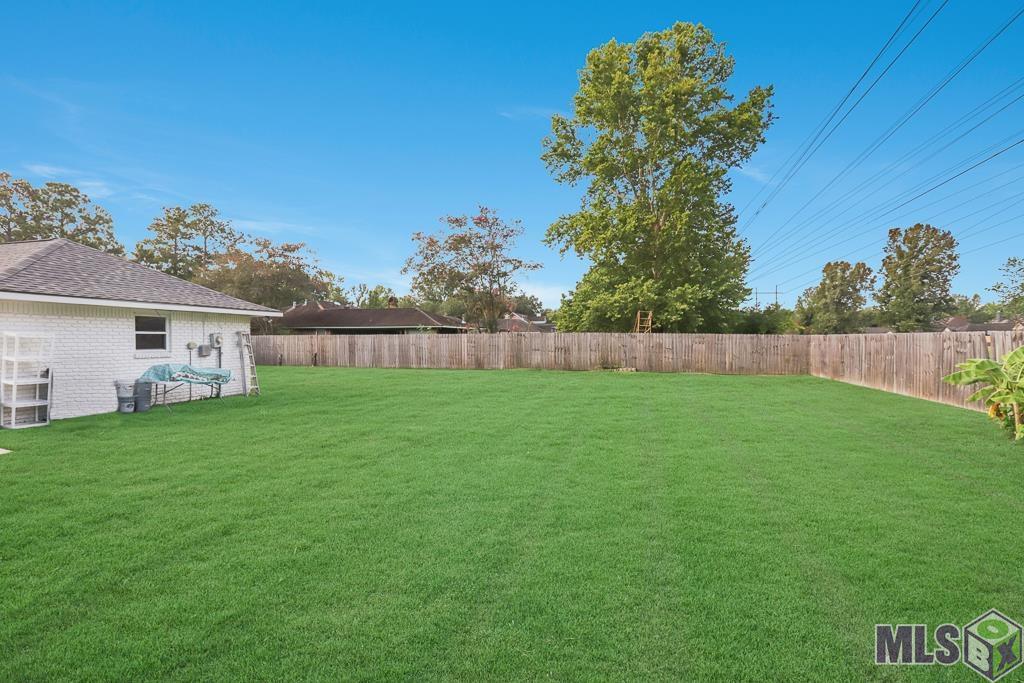 5422 Bayridge Drive Baton Rouge, LA 70817 - Photo 9 of 30