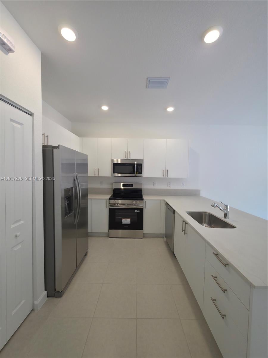 17891 Southwest 356th Street Homestead, FL 33034 - Photo 7 of 30