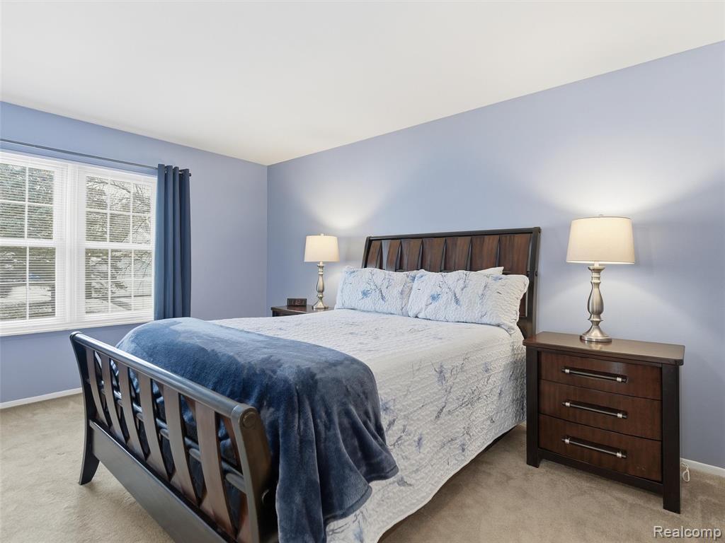 1595 Deerhurst Lane Rochester Hills, MI 48307 - Photo 19 of 40
