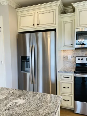 $2,395 | 817 Ella Lane, Clarksville, TN 37043
